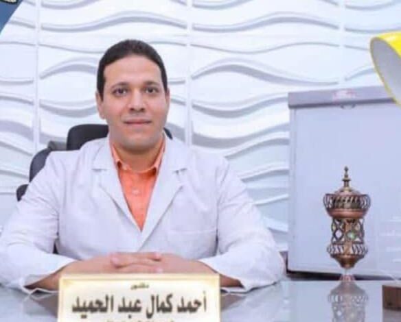 تكليف الدكتور أحمد كمال مديراً لمستشفيات سوهاج الجامعية والدكتور عمرو مصطفى نائباً